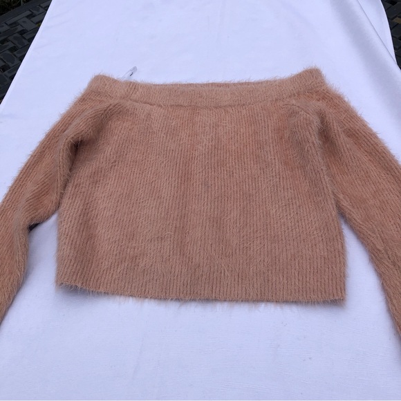 Mink Pink sweater Sz Large - Picture 13 of 13